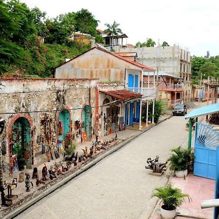 Hotel Florita Jacmel Exteriör bild