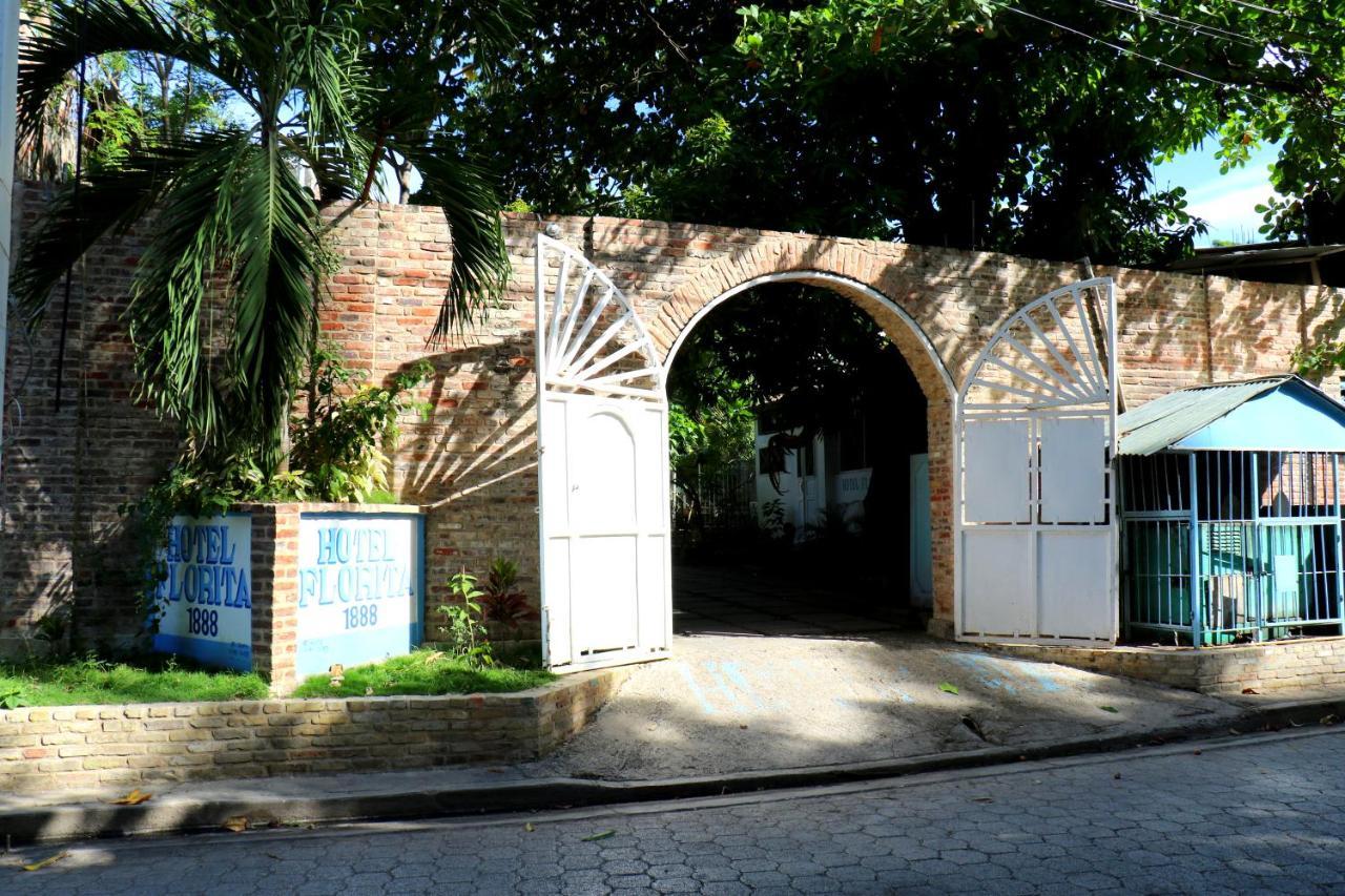Hotel Florita Jacmel Exteriör bild