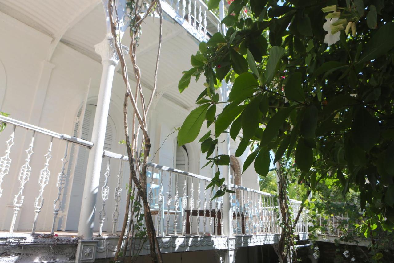 Hotel Florita Jacmel Exteriör bild